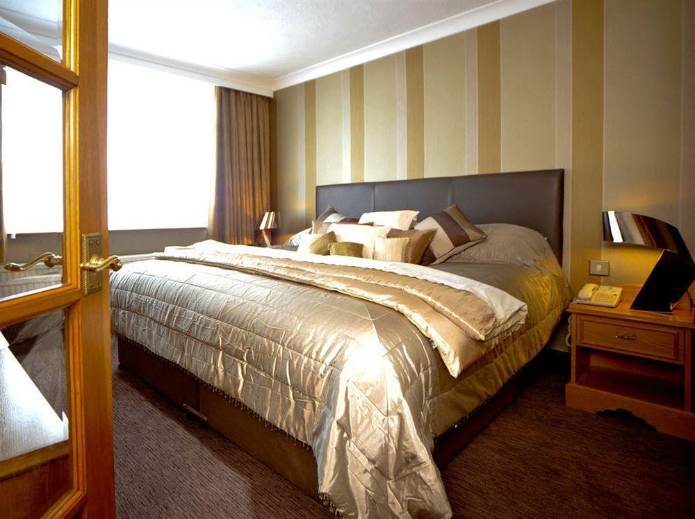 Cedar Court Hotel Huddersfield Extérieur photo