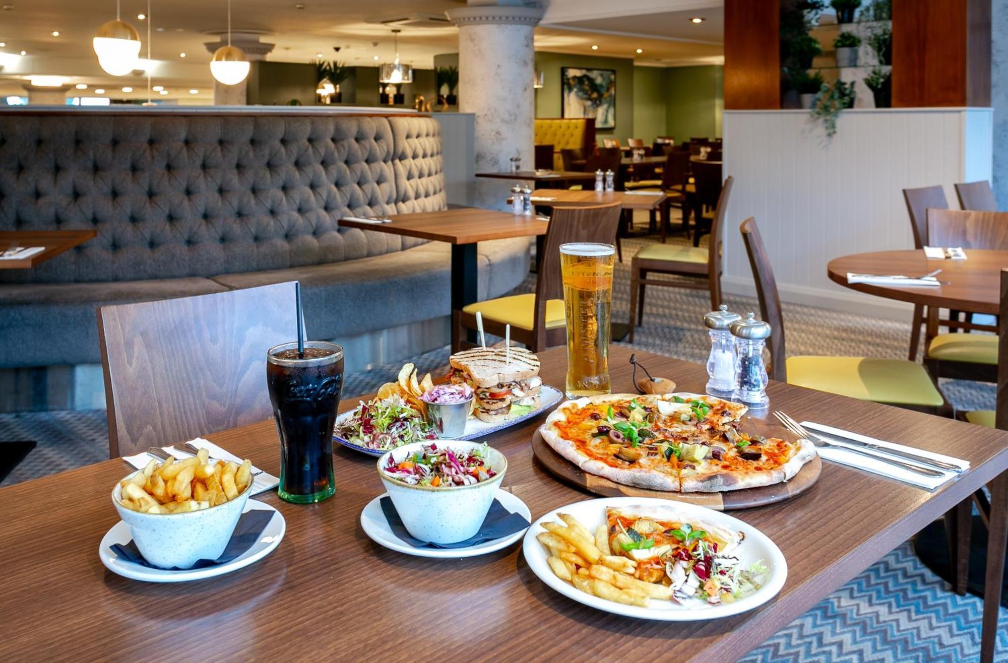 Cedar Court Hotel Huddersfield Extérieur photo