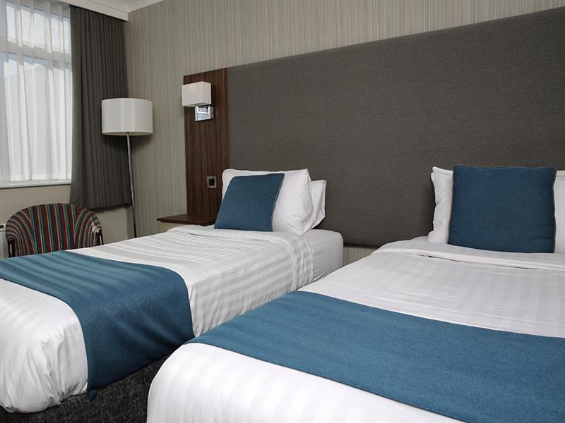 Cedar Court Hotel Huddersfield Extérieur photo